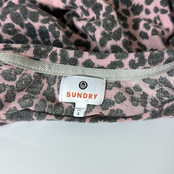 Sundry Crewneck‎ Pink Leopard Print Long Sleeve Medium - Picture 5 of 6